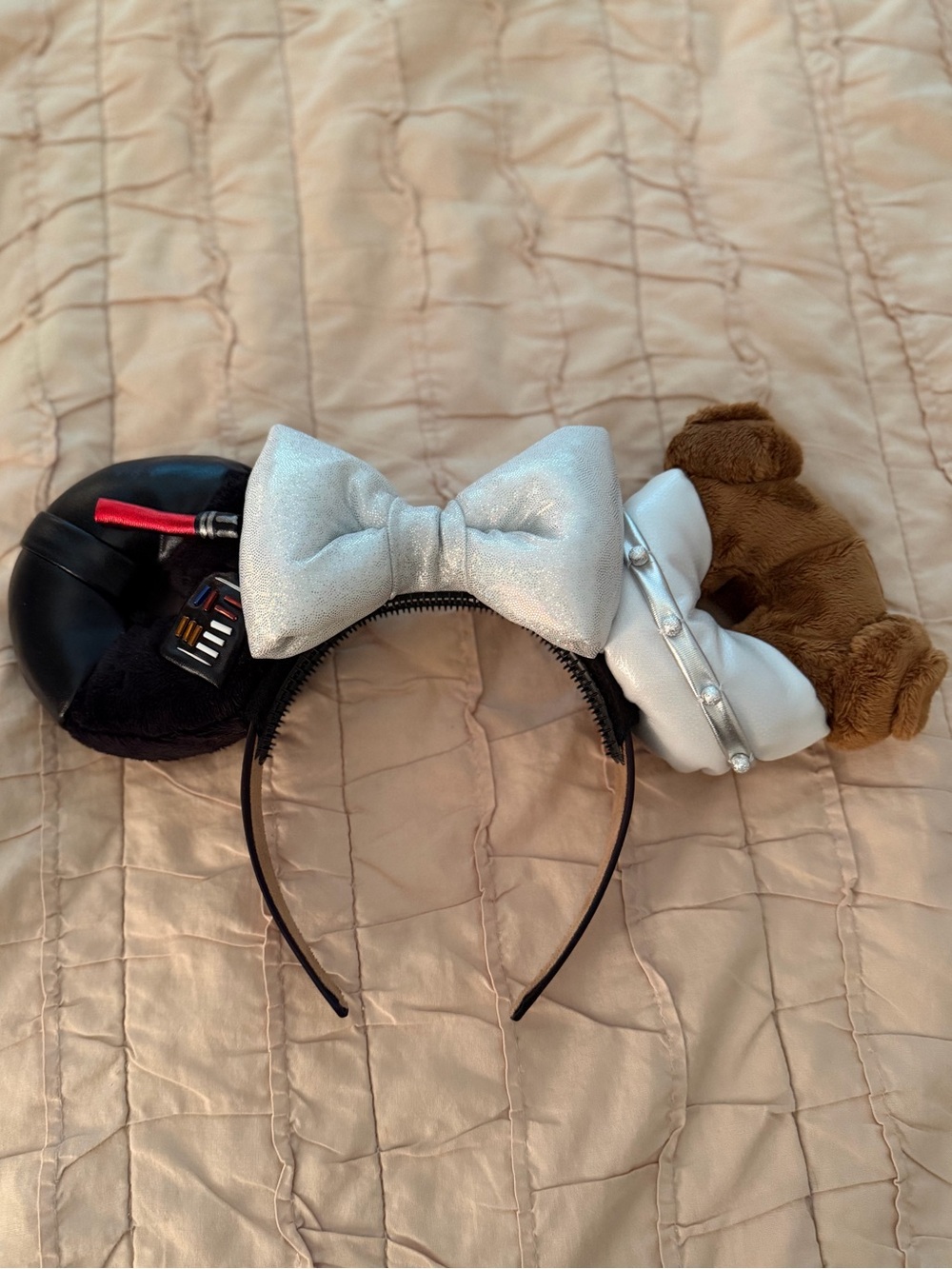 ShinySkyRainbows Princess Leia/ Darth Vader Donut Minnie Bow Ear Headband